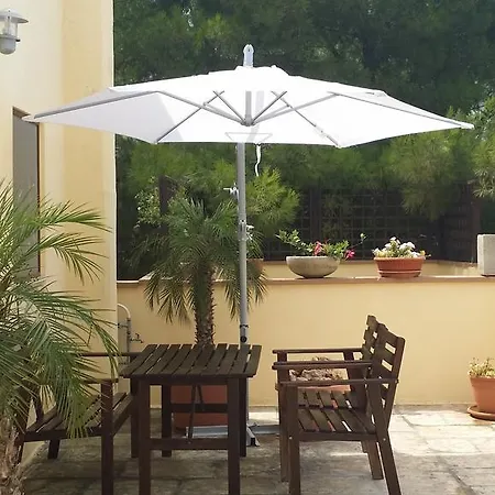 Tenuta La Siesta Фермерський будинок