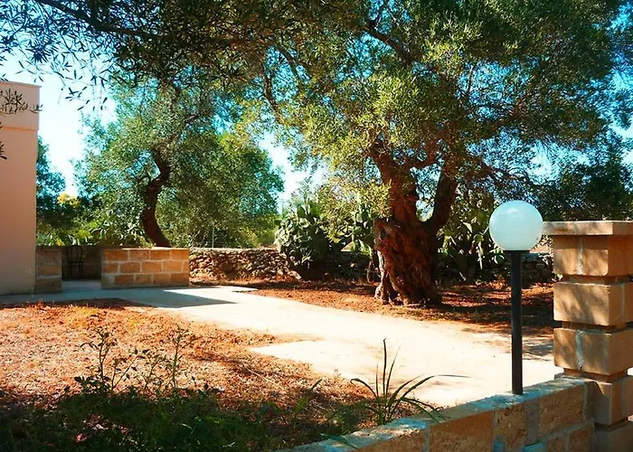 Tenuta La Siesta مزرعة للإقامة